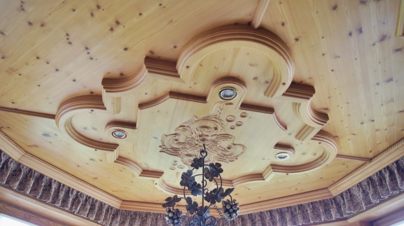 Ornament im Erker Hauptwohnung