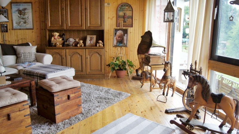 Wohnzimmer Vorderhaus
